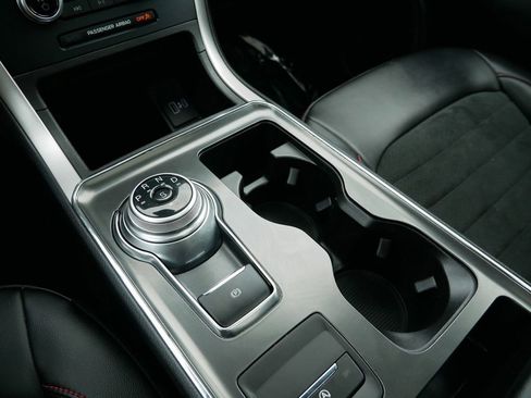 Certified 2023 Ford Edge ST-Line w/ Class II Trailer Tow Package image 27