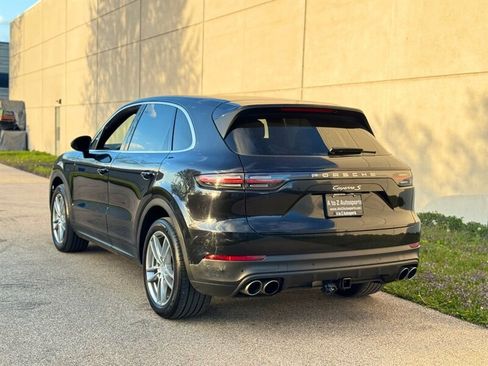 Used 2019 Porsche Cayenne S AWD/4WD image 8
