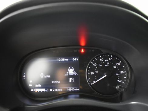 Used 2021 Nissan Kicks SV w/ Interior Electronics Package image 23