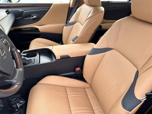 New 2025 Lexus ES 350 Ultra Luxury image 20