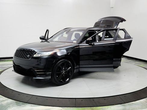 Used 2018 Land Rover Range Rover Velar R-Dynamic SE image 9