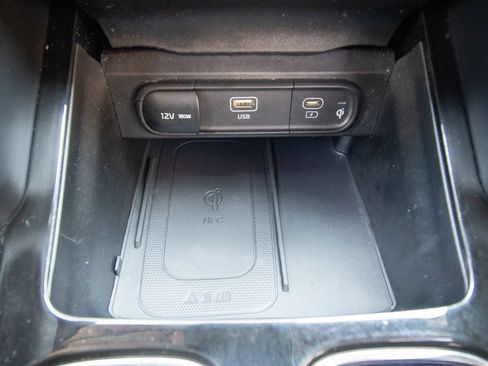 Used 2023 Kia Telluride SX Prestige AWD/4WD image 34