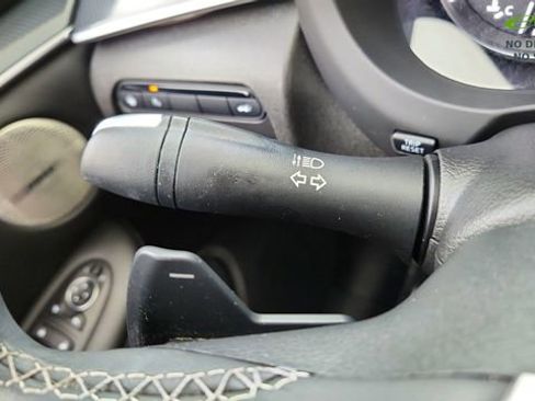 Used 2023 INFINITI QX50 Sport image 40