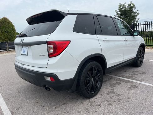 Used 2021 Honda Passport Sport image 4
