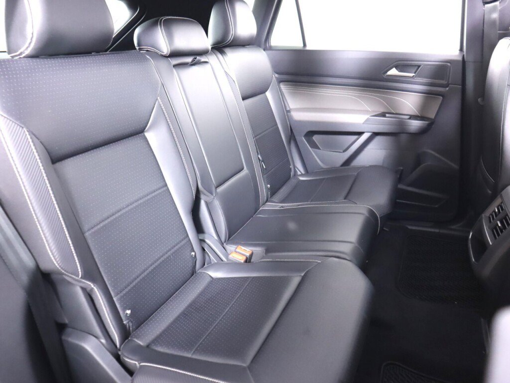 Used 2021 Volkswagen Atlas Cross Sport SEL AWD/4WD image 43