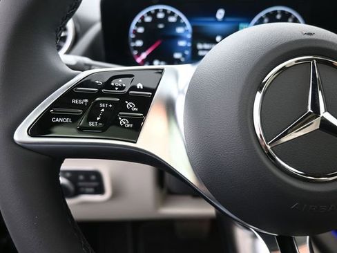 New 2026 Mercedes-Benz GLA 250 image 23