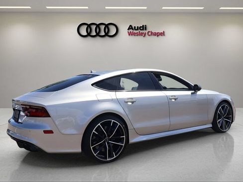 Used 2017 Audi RS 7 Performance w/ Driver Assistance Package AWD/4WD image 5