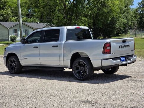 New 2026 RAM 1500 Express AWD/4WD image 4