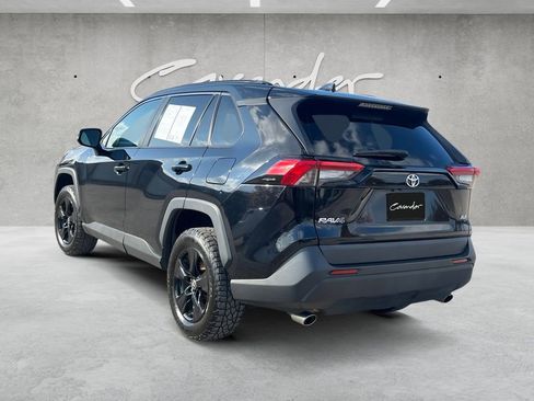 Used 2022 Toyota RAV4 XLE image 14