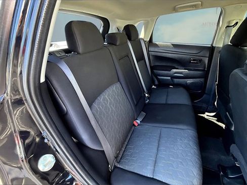 Used 2020 Mitsubishi Outlander Sport ES image 24