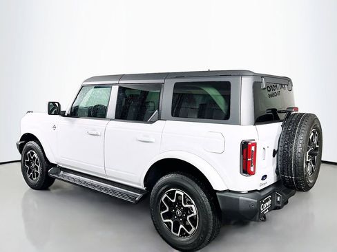 New 2025 Ford Bronco Outer Banks image 11