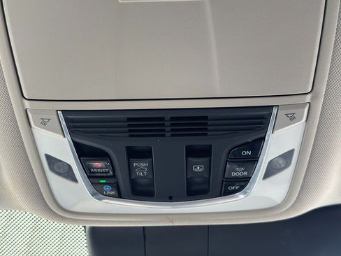 Used 2021 Acura RDX FWD image 33