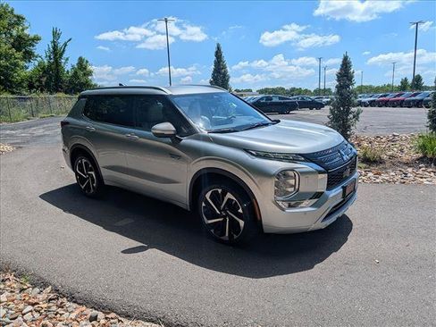 Used 2024 Mitsubishi Outlander SEL AWD/4WD image 7