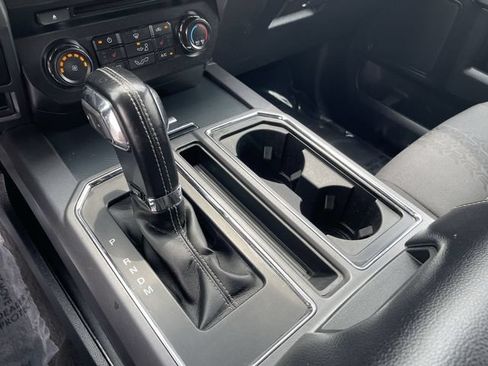 Used 2018 Ford F150 XLT w/ Equipment Group 302A Luxury AWD/4WD image 21