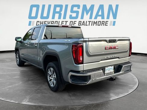 Used 2025 GMC Sierra 1500 SLT AWD/4WD image 4