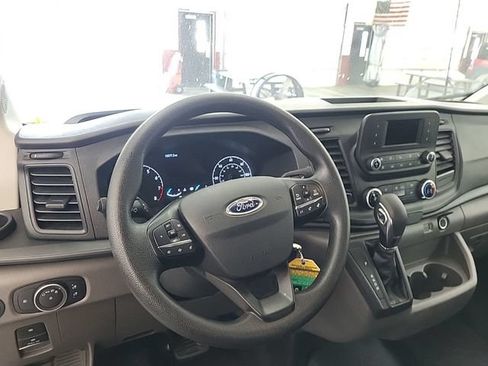 Used 2025 Ford Transit 250 Low Roof w/ Exterior Upgrade Package RWD image 9
