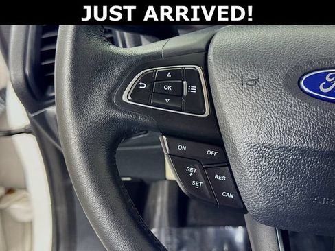 Used 2018 Ford EcoSport Titanium FWD image 17
