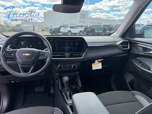 New 2026 Chevrolet TrailBlazer LS AWD/4WD image 12
