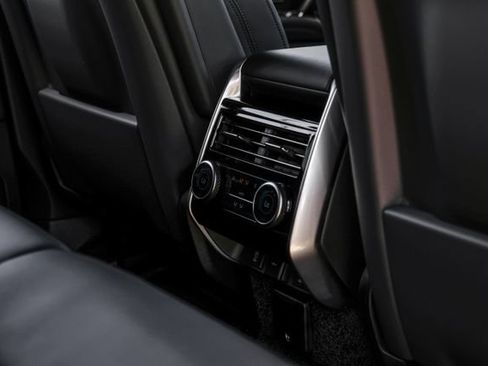 New 2026 Land Rover Range Rover SE AWD/4WD image 45