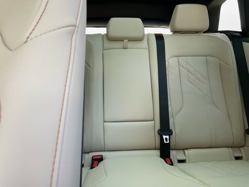 Used 2026 BMW X3 xDrive30 w/ Premium Package image 12