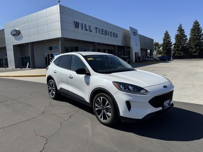 Used 2021 Ford Escape SE w/ SE Sport Appearance Package