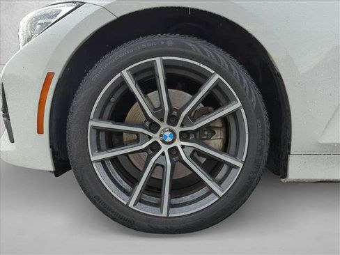 Used 2020 BMW 330i Sedan w/ Convenience Package RWD image 14