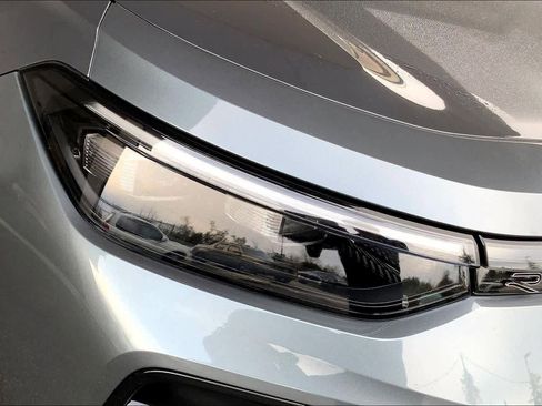 New 2026 Volkswagen Tiguan SE R-Line image 13