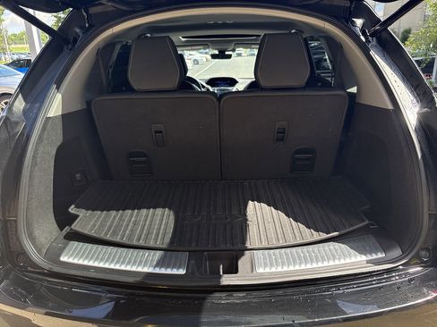 Used 2017 Acura MDX SH-AWD w/ Advance Package image 25