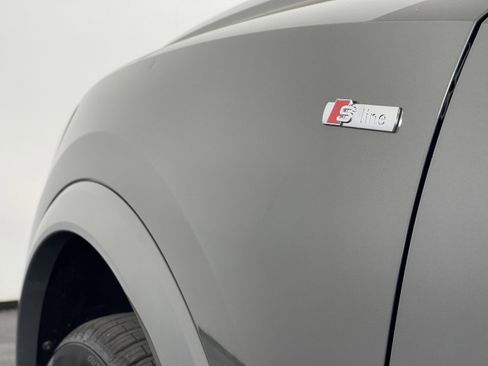 New 2025 Audi Q3 2.0T Premium image 20