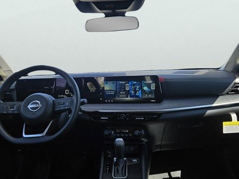 New 2026 Nissan Kicks SV image 11