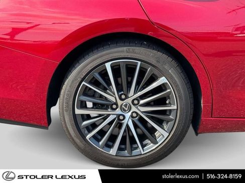 Used 2023 Lexus ES 350 w/ Premium Package FWD image 9