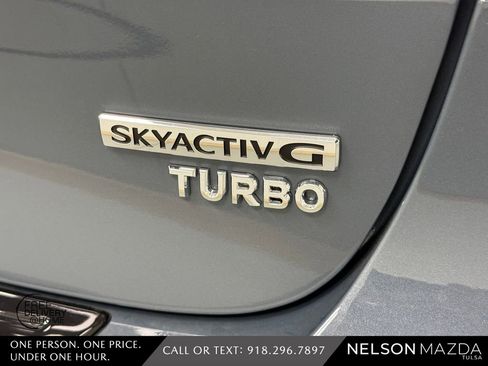 New 2026 MAZDA MAZDA3 Hatchback w/Premium Plus Pkg image 15