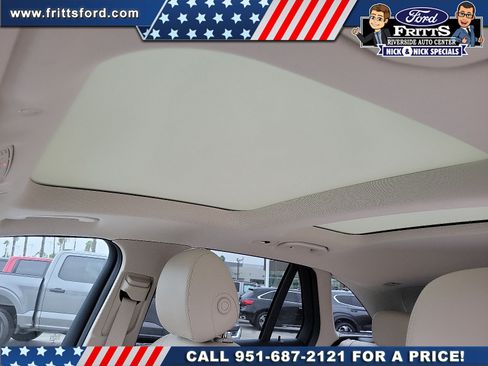 Used 2022 Mercedes-Benz GLC 300 w/ Premium Package Lite image 13