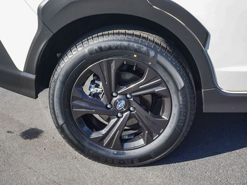Used 2024 Subaru Crosstrek 2.0i AWD/4WD image 10