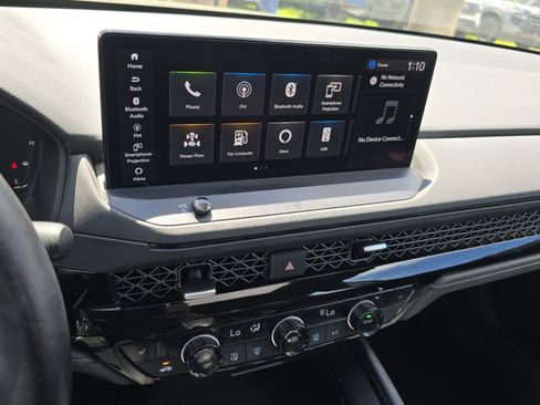Used 2024 Honda Accord Sport image 29