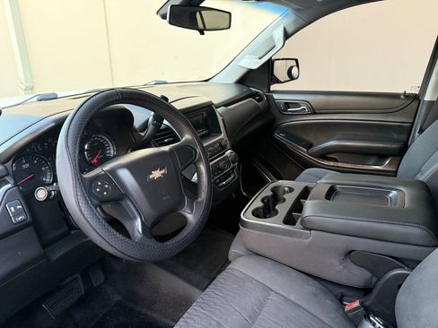 Used 2016 Chevrolet Tahoe 2WD w/ Remote Keyless Entry Package image 9