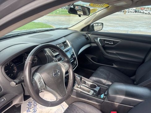 Used 2018 Nissan Altima 2.5 SV image 21
