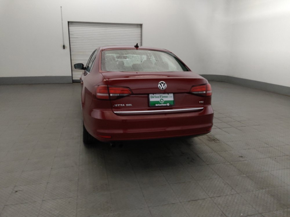 Used 2017 Volkswagen Jetta SEL FWD image 6