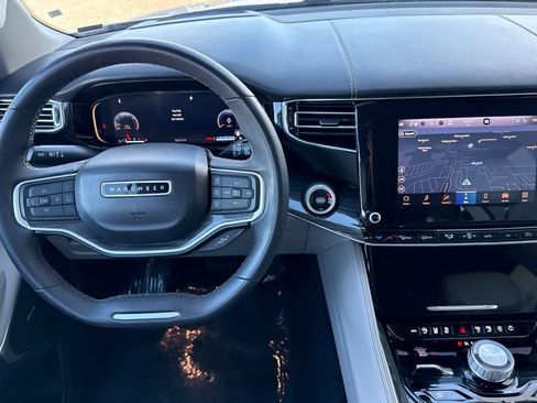 Used 2022 Jeep Wagoneer Series III w/ Convenience Group I image 14