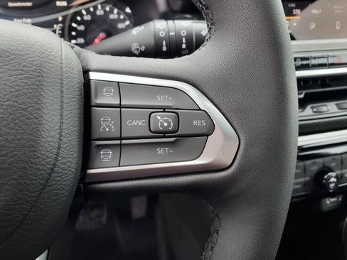 New 2026 Jeep Compass Limited image 11