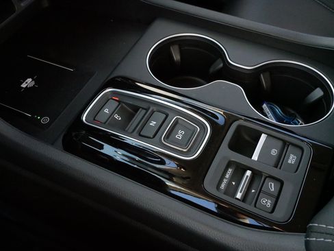 Certified 2025 Honda Pilot EX-L image 24