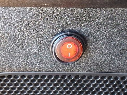 Used 2015 Jeep Wrangler Sport w/ Quick Order Package 24S image 18