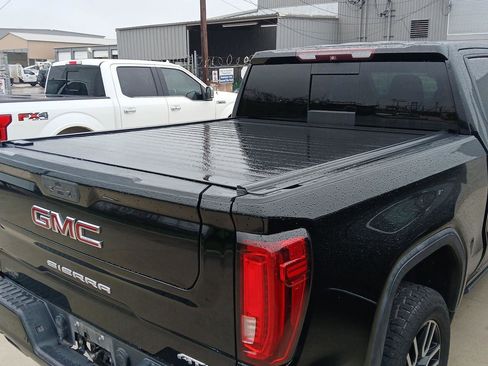 Used 2019 GMC Sierra 1500 AT4 w/ Technology Package image 8