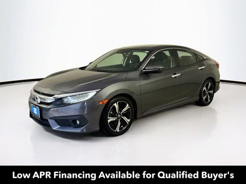 Used 2016 Honda Civic Touring image 3