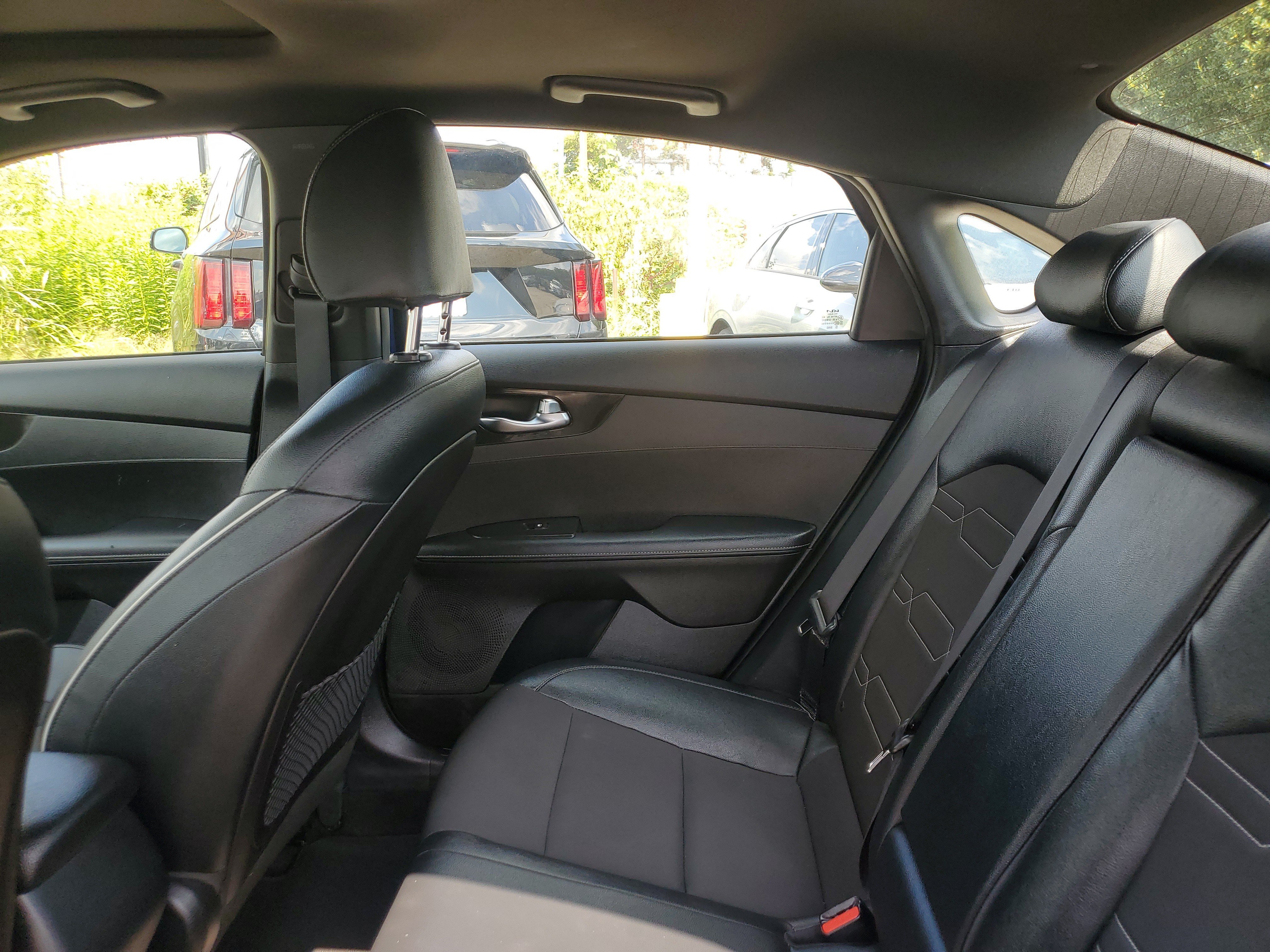Used 2021 Kia Forte GT-Line w/ GT-Line Premium Package FWD image 10