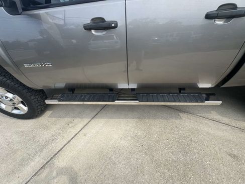 Used 2013 Chevrolet Silverado 2500 LT AWD/4WD image 22