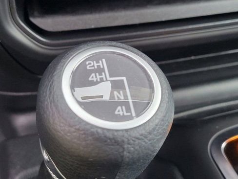 Used 2023 Jeep Wrangler Sport S image 6