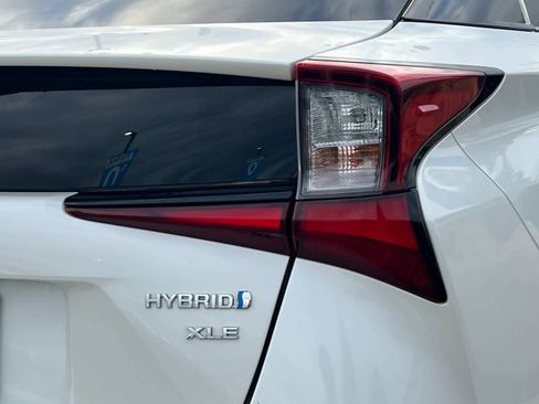 Used 2019 Toyota Prius XLE image 26