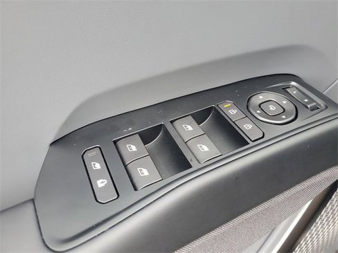 Certified 2026 Kia EV9 Land w/ Nightfall Edition Package image 24