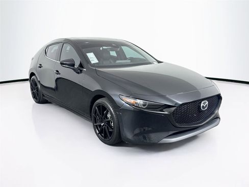 Used 2022 MAZDA MAZDA3 s FWD image 10